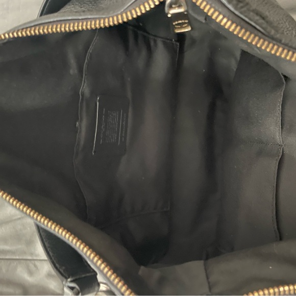 Coach hand bag - Picture 4 of 9